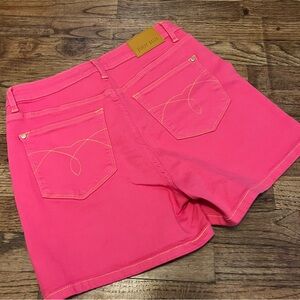 Judy Blue Garment Dyed Pink Shorts Size Large
